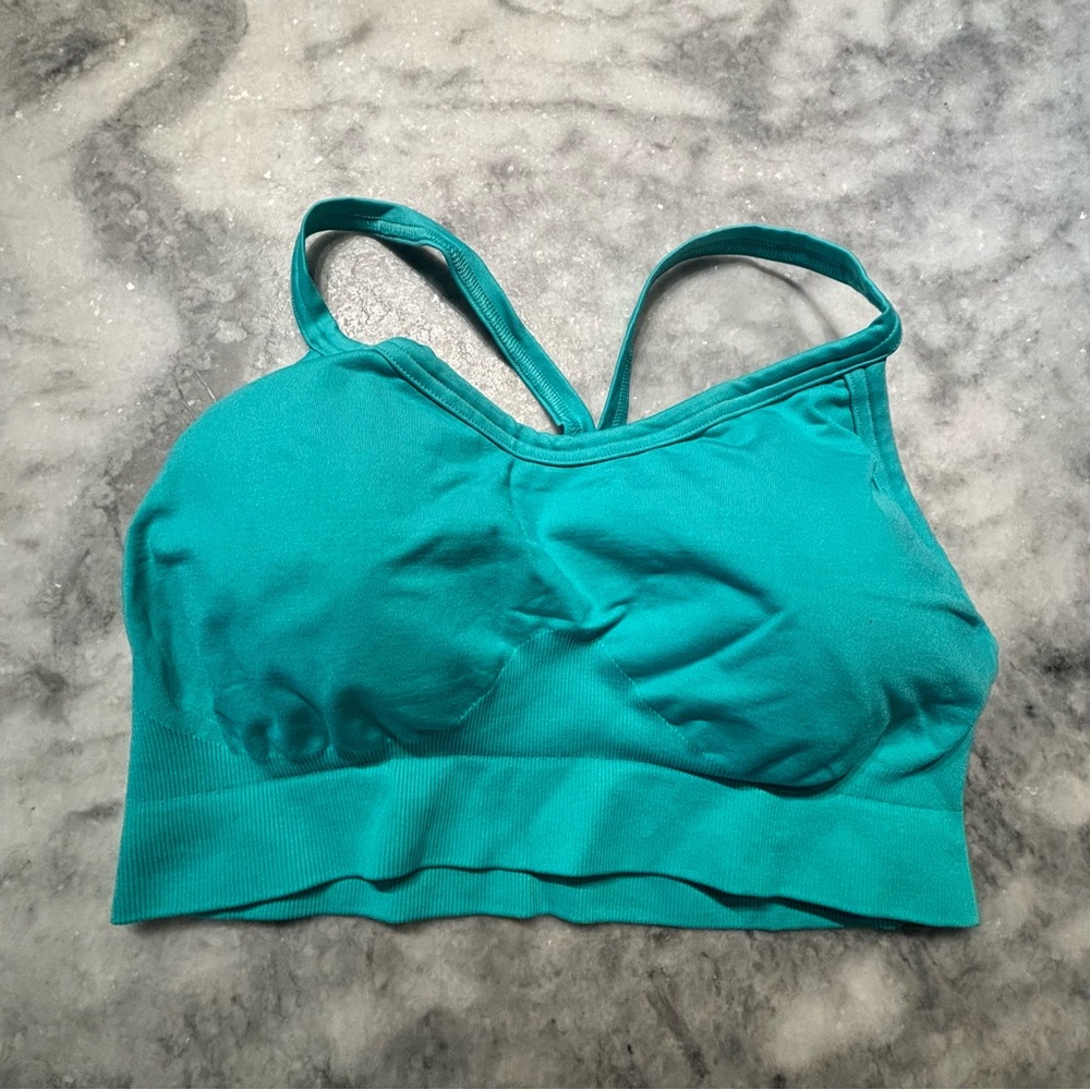 adapt seamless sports bra 🩵